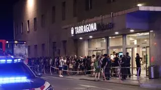 El Govern asume el "colapso" de Rodalies para ir a ver el eclipse y cree que su comunicación con los usuarios fue "inadecuada"