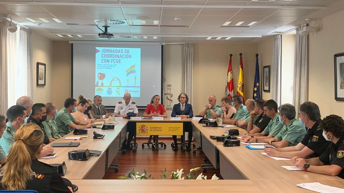 Virginia Barcones preside la II Jornadas de Coordinación contra los delitos de odio en Burgos.