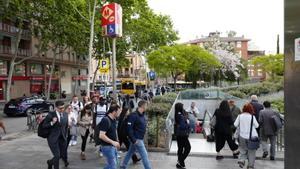 Estación de metro Pompeu Fabra de Badalona, alternativa para entrar a Barcelona ante el caos en Rodalies