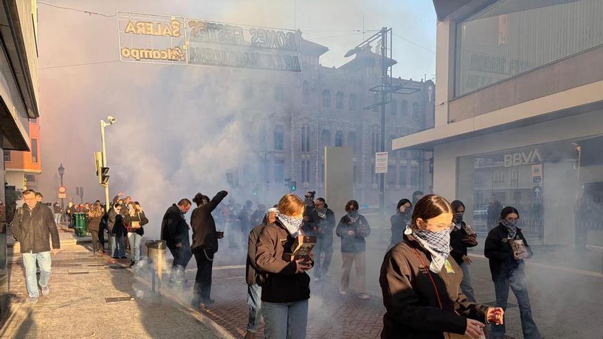 Vídeo: El 'Despertà amb tro de bac' retumba en Castelló