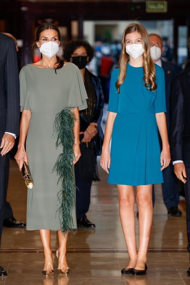 La reina Letizia y la infanta Sofía en el concierto de la Fundación Princesa de Asturias 2021