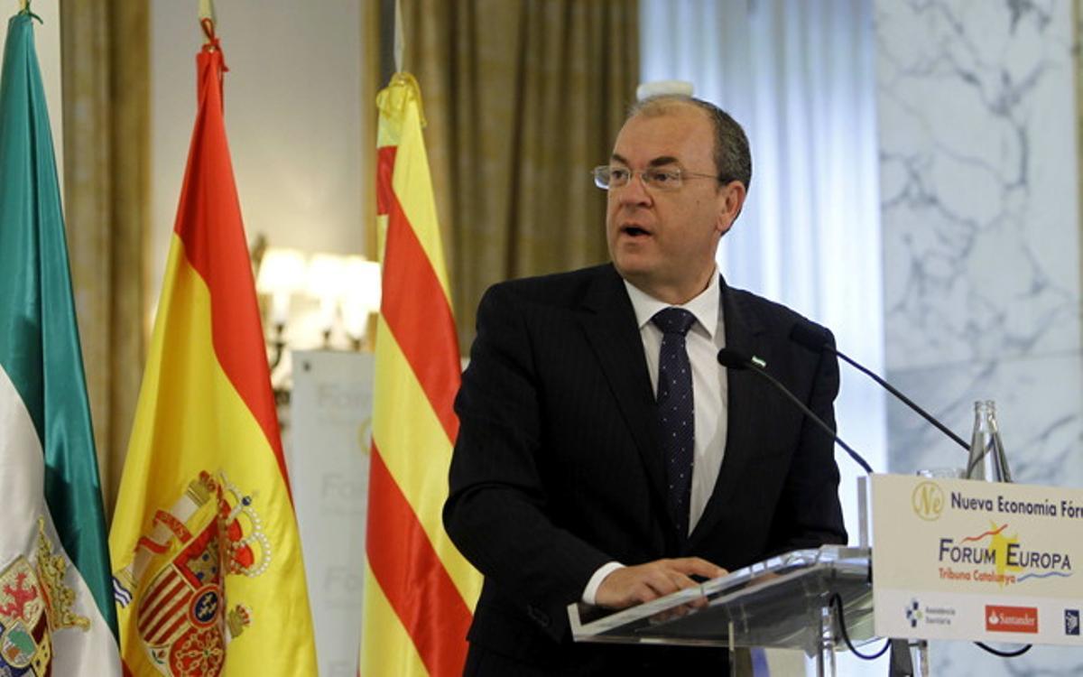 El president d’Extremadura, José Antonio Monago, en un esmorzar informatiu a Barcelona, el 8 de maig.