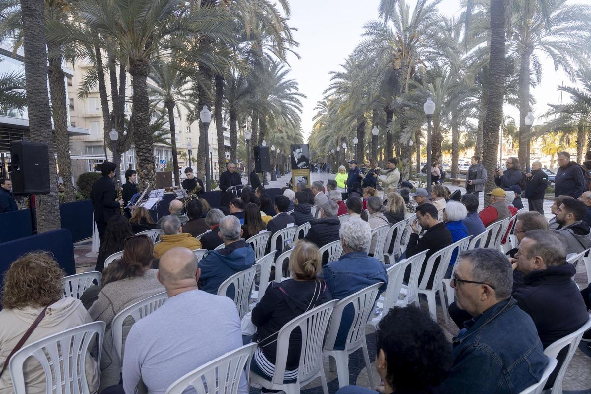 Un momento del acto celebrado en la Explanada
