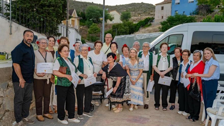 ‘Cercanos’ concluye en Canara mejorando la calidad de vida de cerca de 120 mayores de las pedanías de Cehegín
