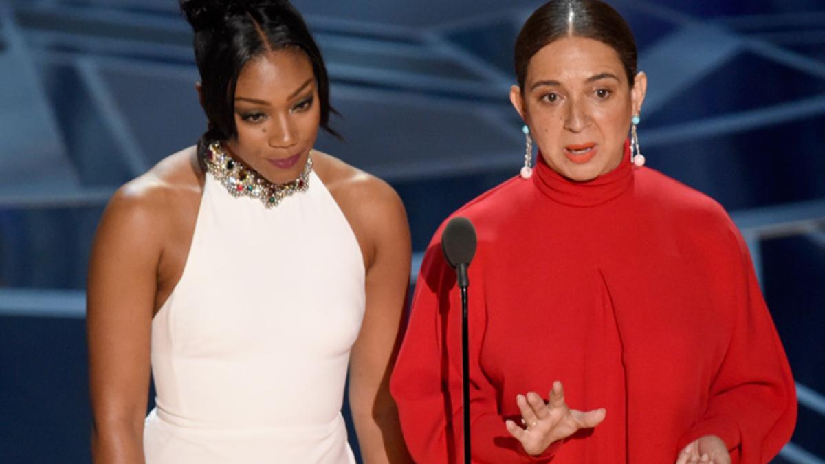 Tifanny Haddish y Maya rudolph en los premios Oscar 2018