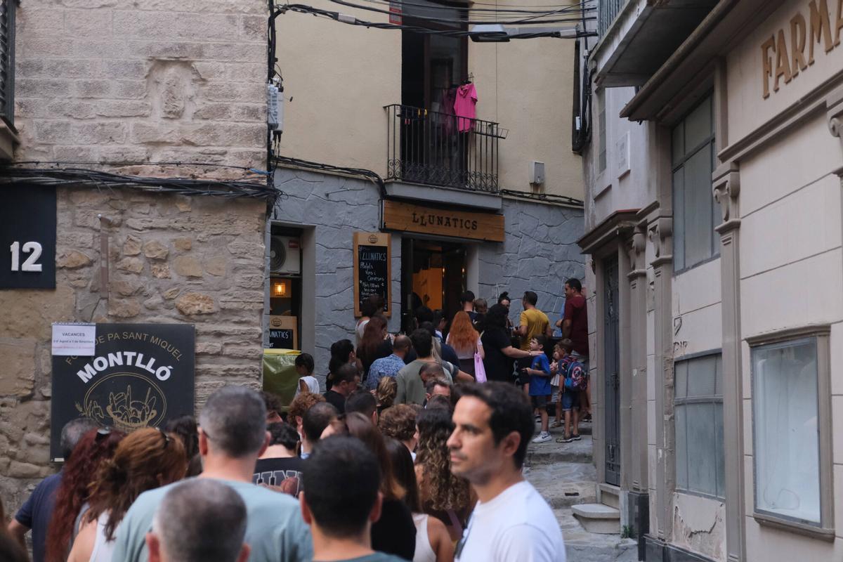 Busca't a les fotos del Tap'Antic de Manresa 2026 Busca't a les fotos del Tap'Antic de Manresa 2026