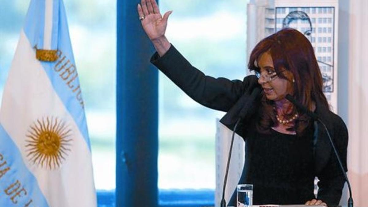 Cristina Fernández de Kirchner, en la conferencia de prensa en la que anunció ayer la toma del control de YPF.