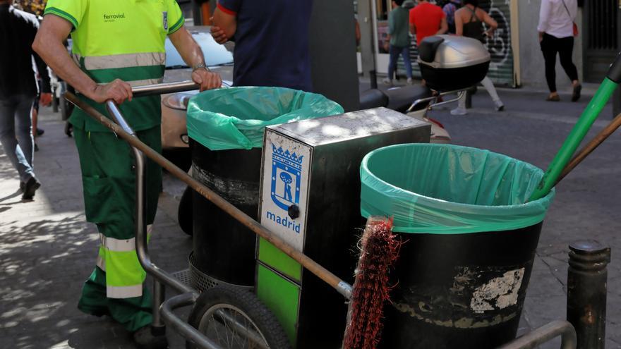 Muere por un golpe de calor un operario de limpieza en Madrid