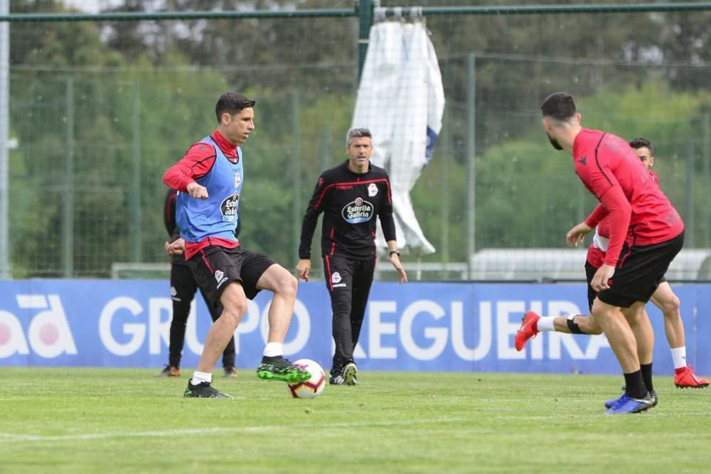 Los jugadores aumentan el ritmo en una nueva sesión para preparar la visita del Extremadura UD el próximo domingo a Riazor.