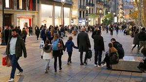 Ambiente en el Portal de lÀngel de Barcelona