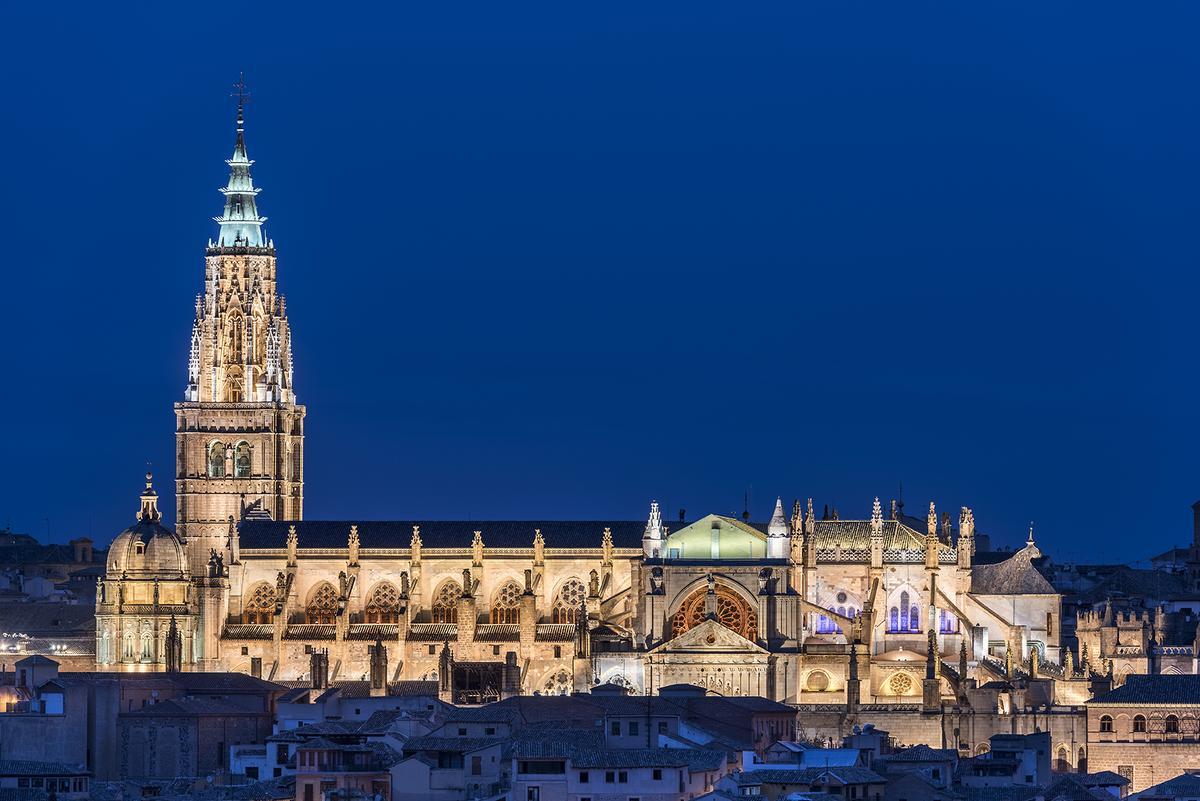 LUMINA es una experiencia cultural nocturna ÚNICA en el mundo