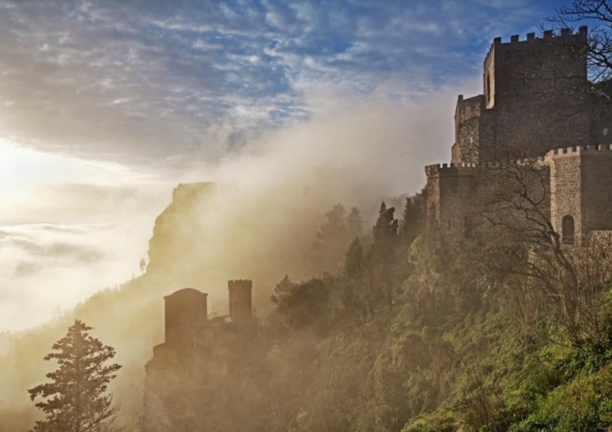 Erice, en la isla de Sicilia, Italia. Erice, en la isla de Sicilia, Italia.