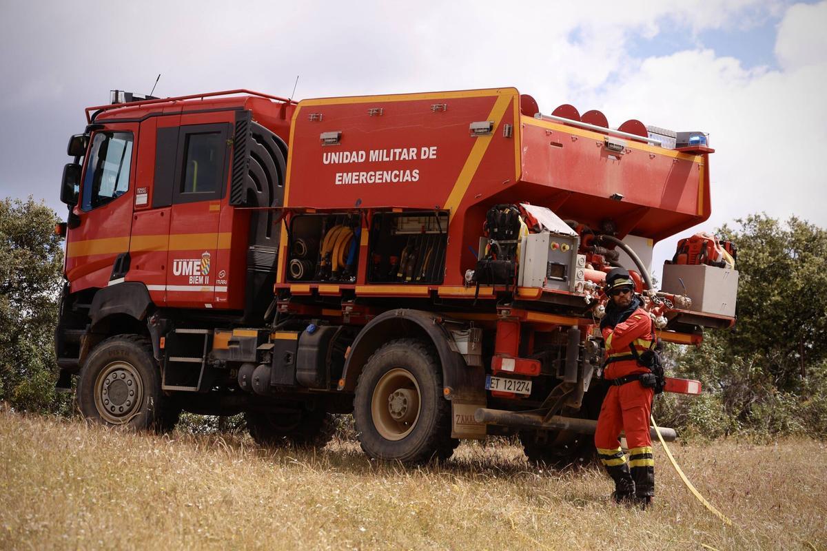 Alrededor de 200 efectivos ensayan todo tipo de escenarios en Cerro Muriano antes de los meses clave