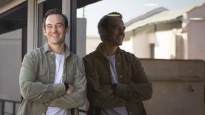 Joël Dicker: «Què fan els pares dels nens que no llegeixen, a més de comprar-los telèfons?»