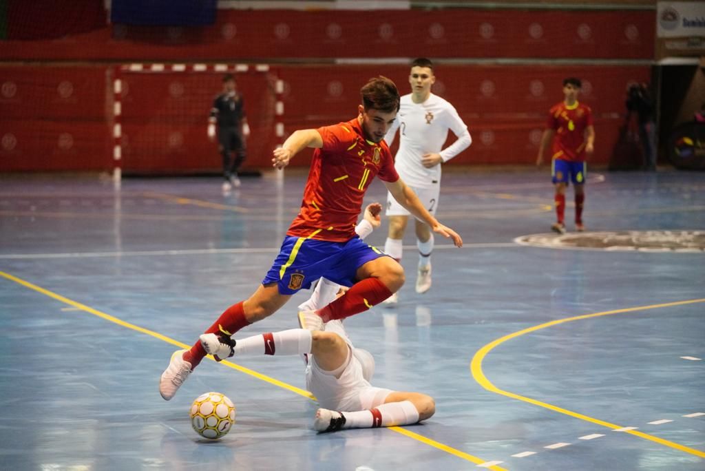 Las imágenes del España-Portugal de Futbol Sala Sub-19 en Pozoblanco