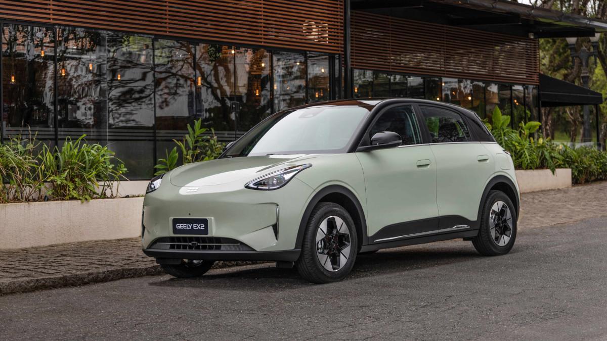 Geely EX2