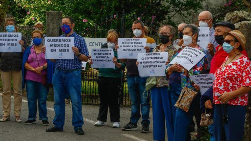 Vecinos de Meis mostraron su malestar por la situación.