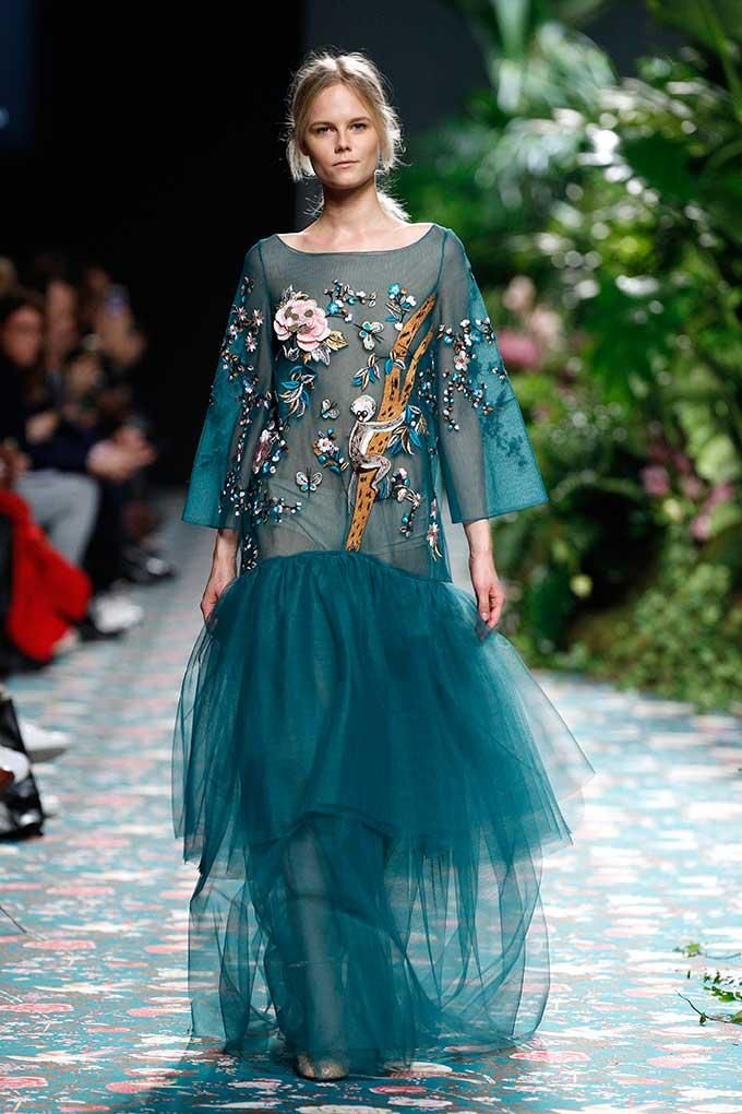 Vestido de Jorge Vázquez otoño-invierno 2016-17, a capas
