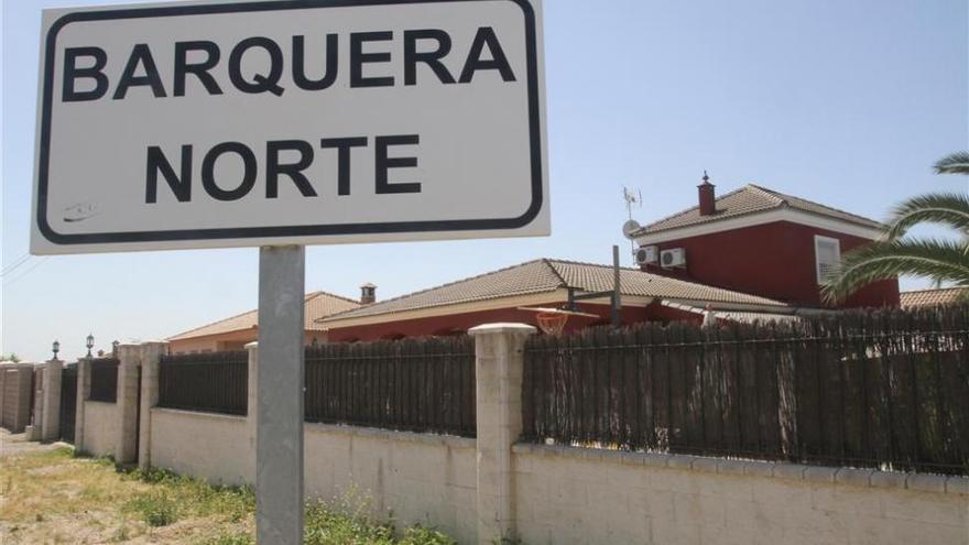 Unas 3.000 viviendas de Córdoba en proceso de regularización accederán a suministros con el cambio de la LOUA