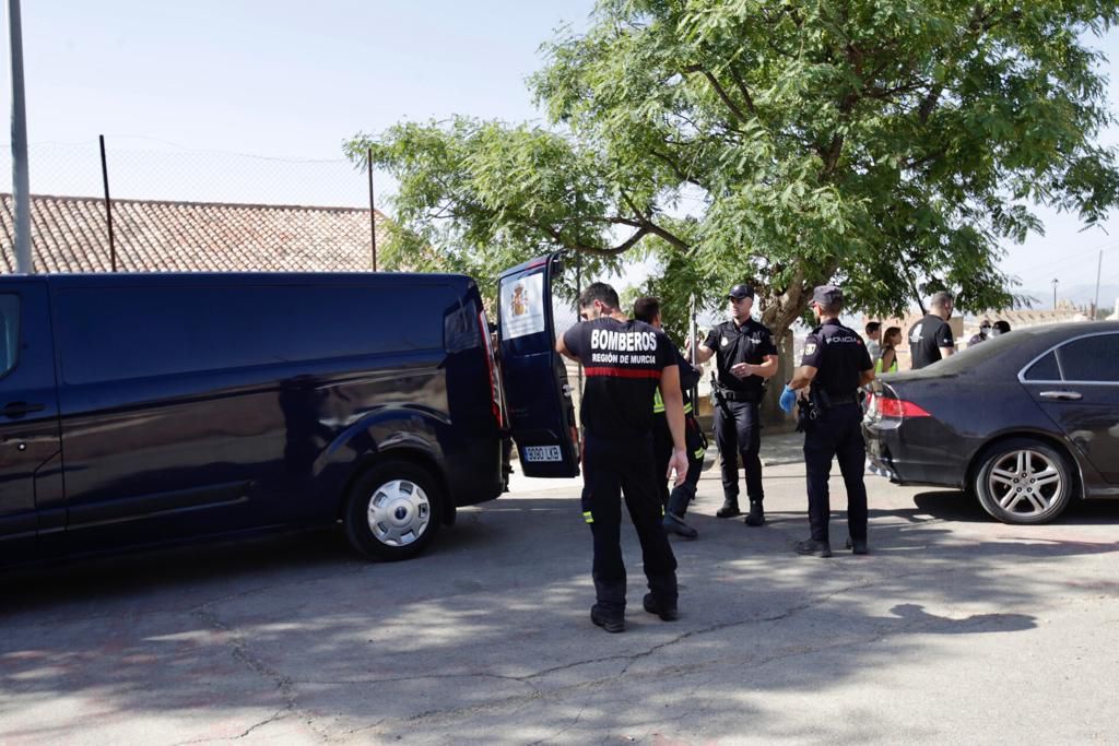 Encuentran muerto a un vecino de Lorca desaparecido encajado en el hueco entre dos casas