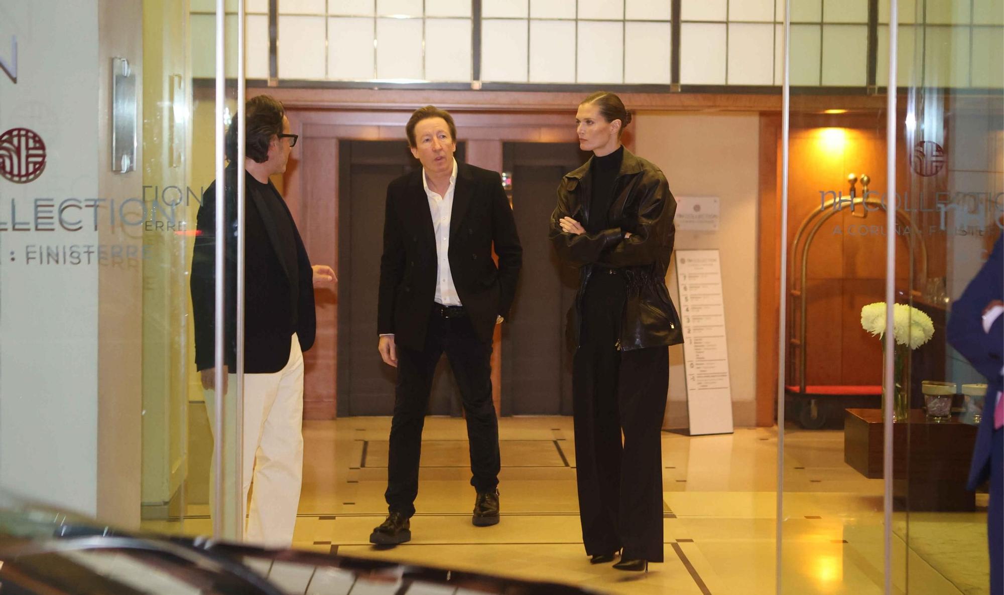 Las autoridades de A Coruña visitan la exposición 'Irving Penn: Centennial' con Marta Ortega