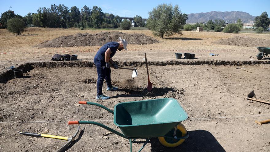 Primeros hallazgos en el yacimiento fenicio del Cerro del Villar