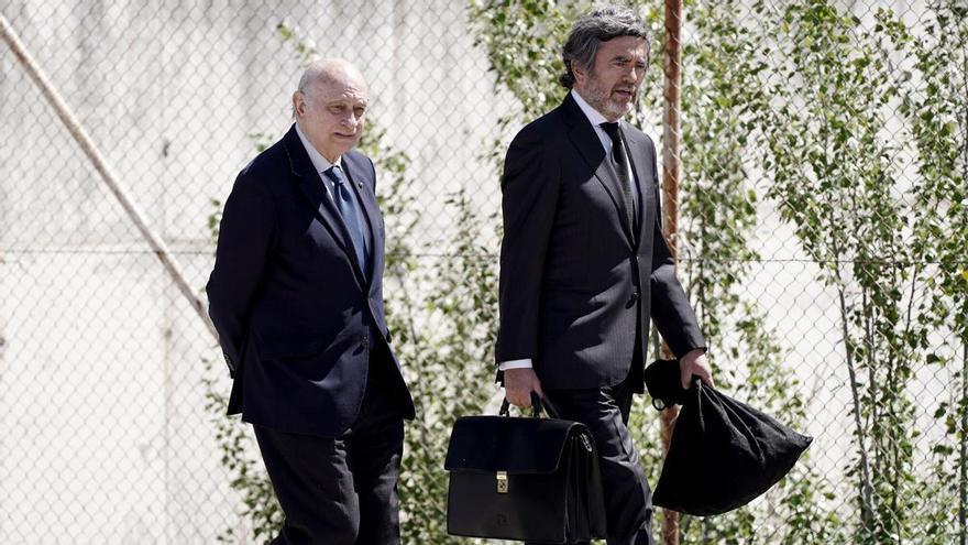 El tribunal decide enjuiciar Kitchen sin más dilación y rechaza escuchar nuevos audios de Villarejo por aparecer Cospedal en ellos