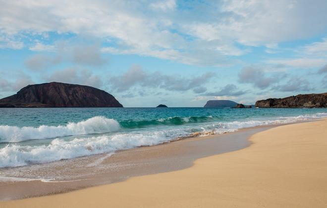 Las Conchas, La Graciosa, Playas