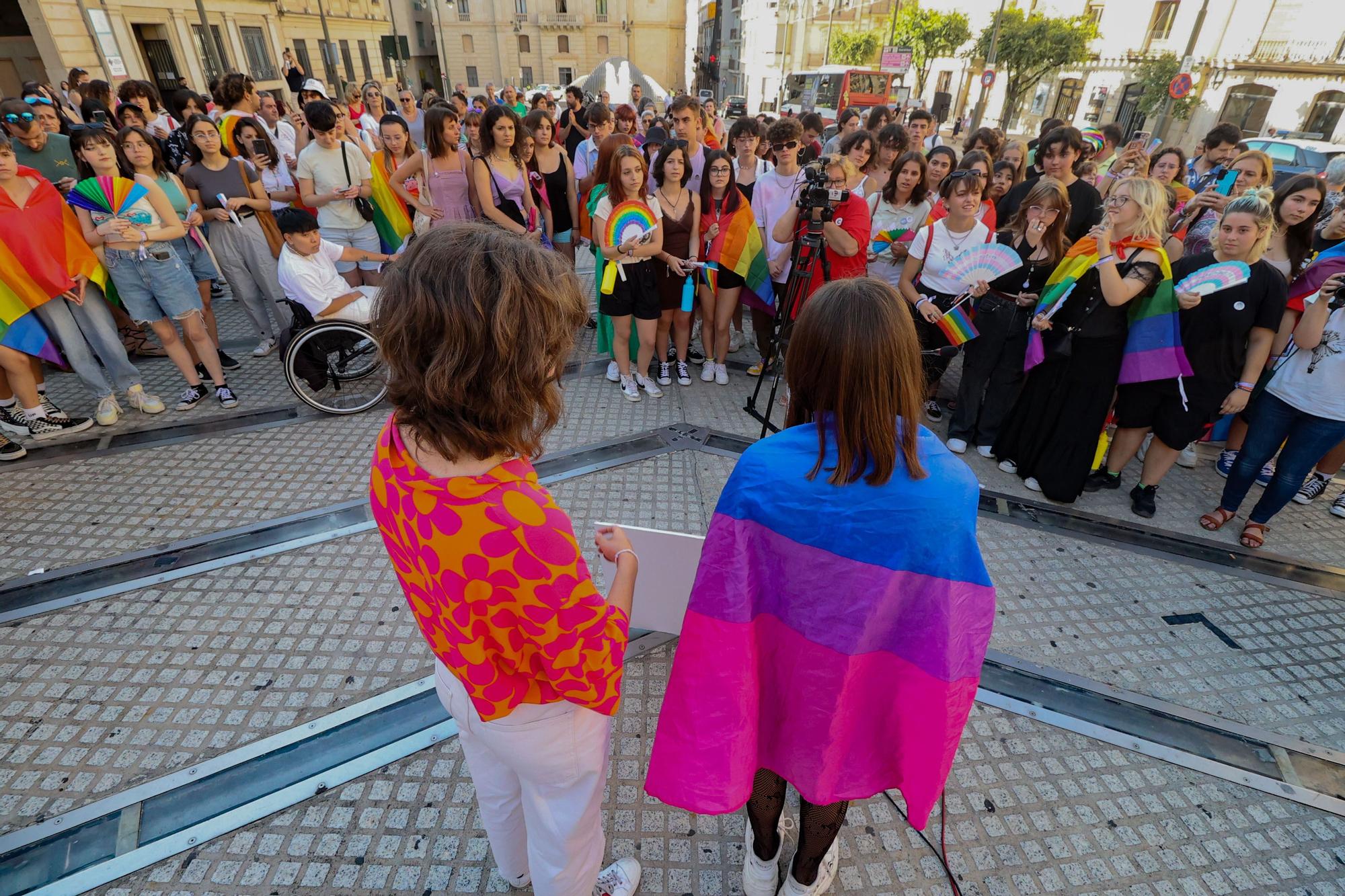 Alcoy reivindica a las personas trans en el Día del Orgullo