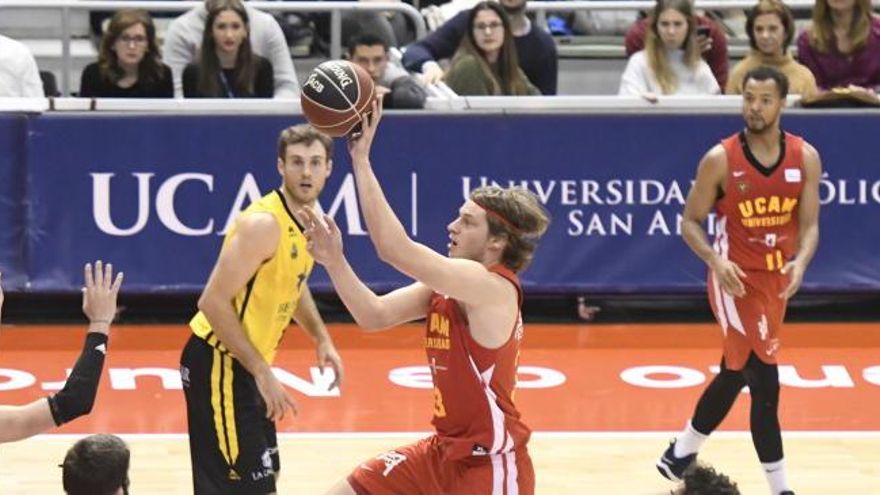 Lukovic se queda fuera de la convocatoria del UCAM Murcia