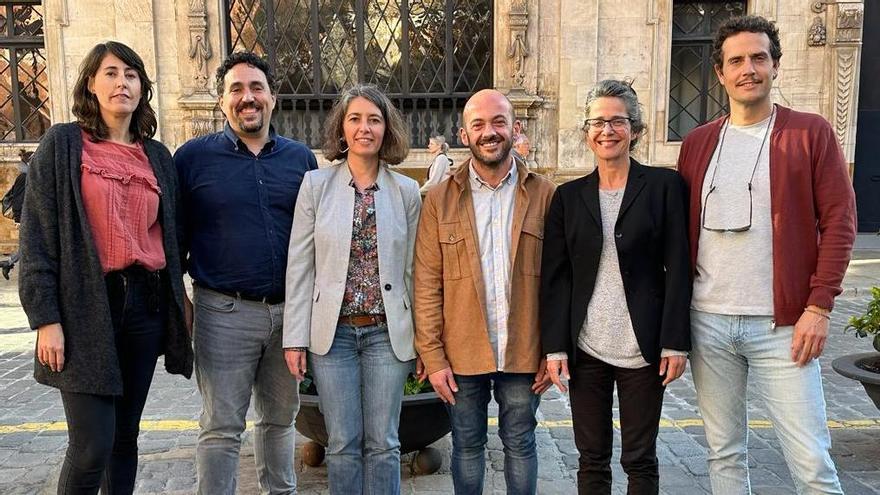 Neus Truyol, con los cinco independientes que se incorporan a su candidatura