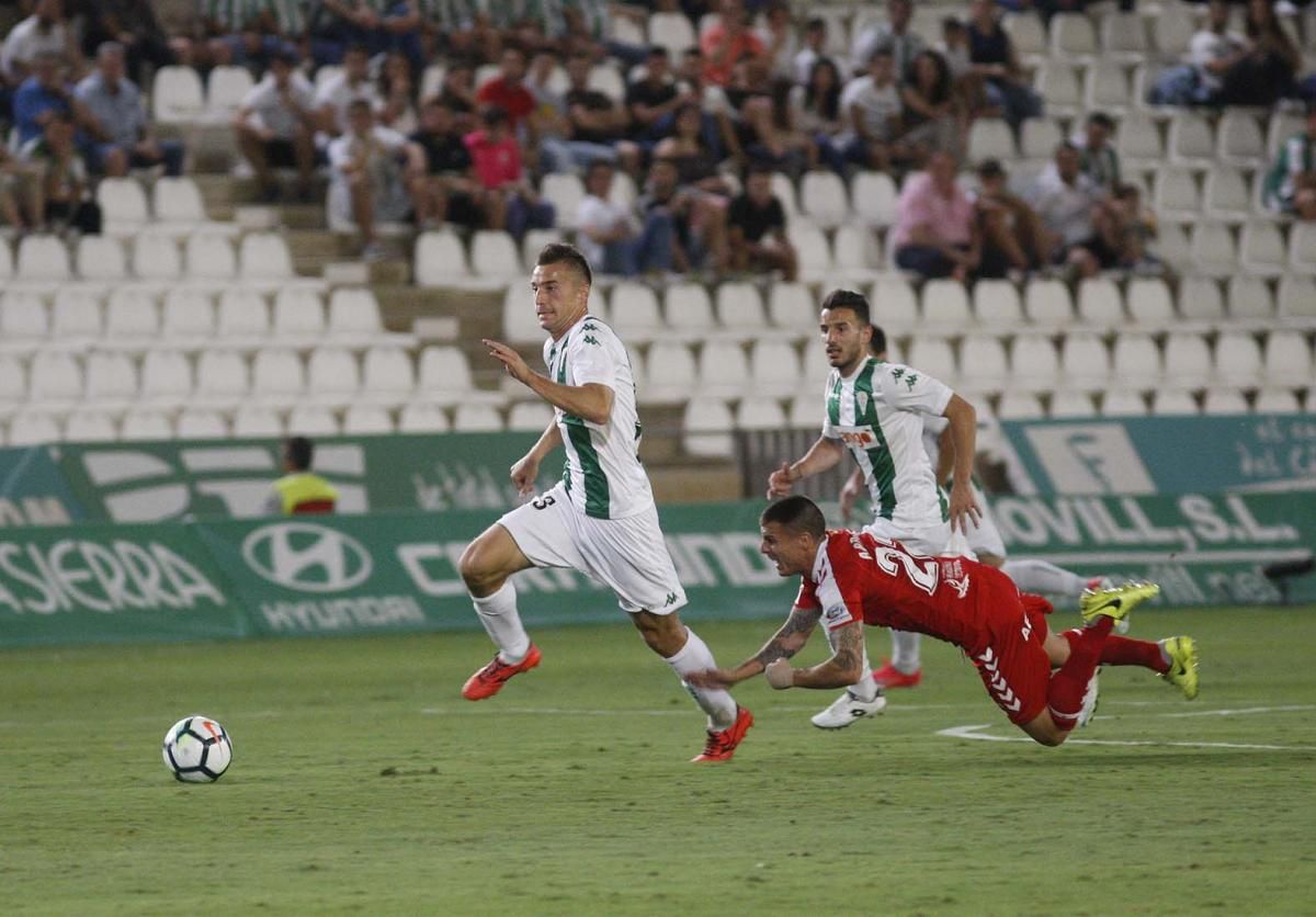 Imágenes del partido Córdoba-Nastic