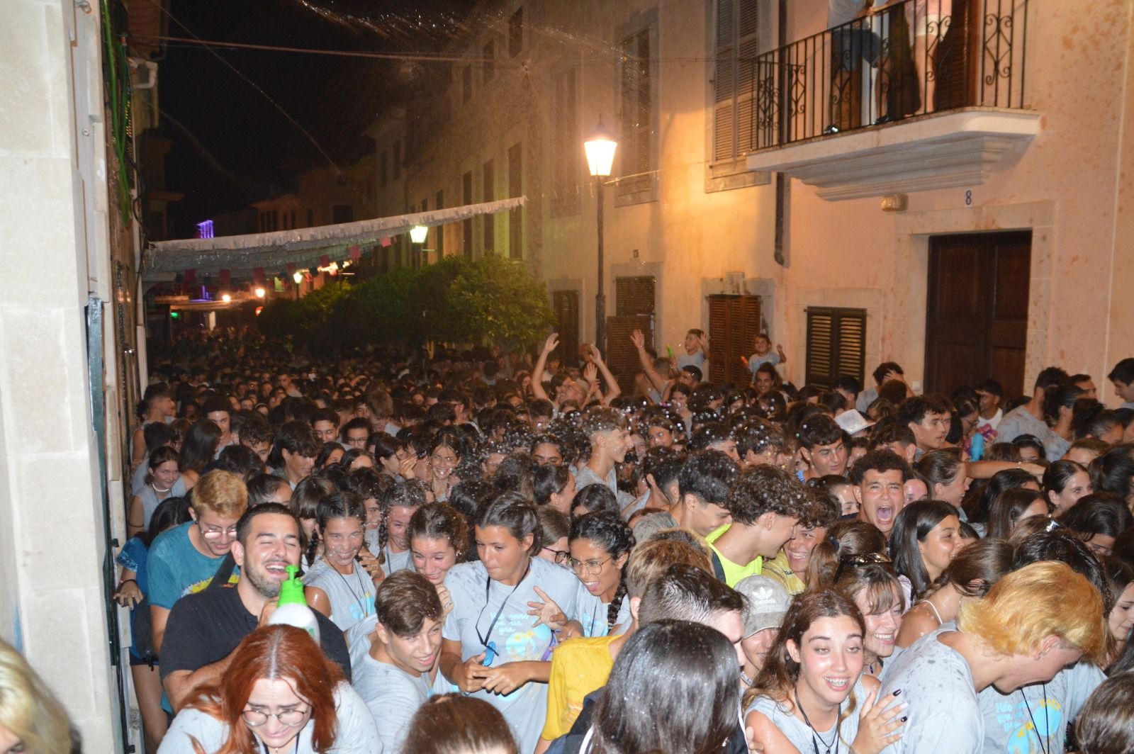 Más de 4000 personas participan en la carrera popular 'Més sans que un gra d'all' de Sant Llorenç