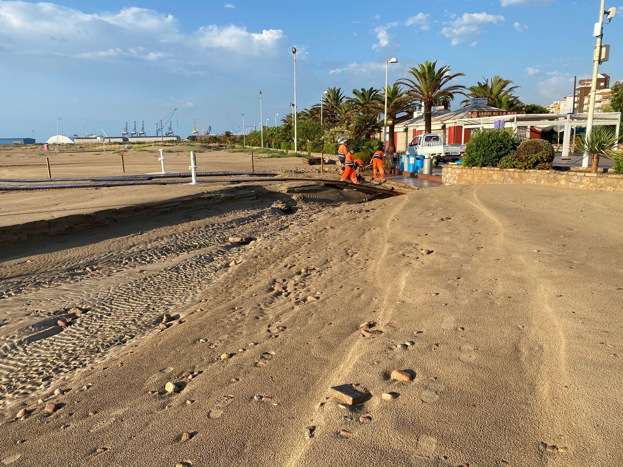 Daños en la playa del Port de Sagunt