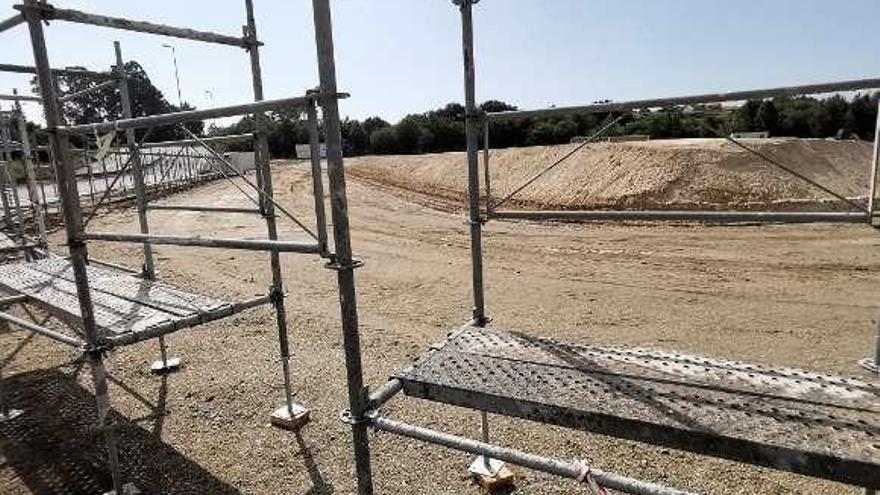 Preparación del terreno para los conciertos. // Santos Álvarez