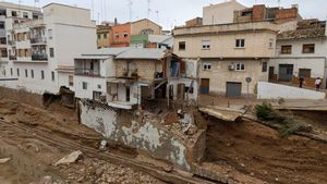 Evacúan a vecinos del municipio valenciano de Chiva por el riesgo de derrumbe de sus casas