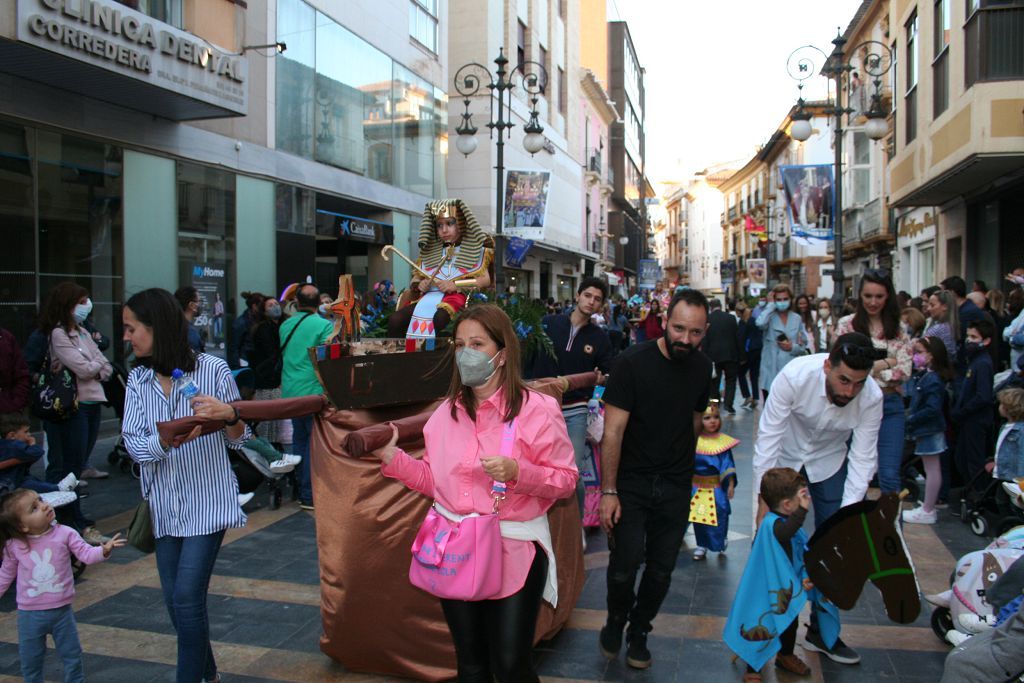 Procesión de papel en Lorca