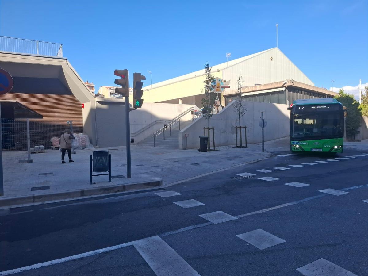 La nova escala per anar a l'Estació d'Autobusos de Manresa