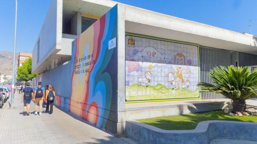 El PSOE exige que el Consell continúe con el plan de reforma de los centros educativos