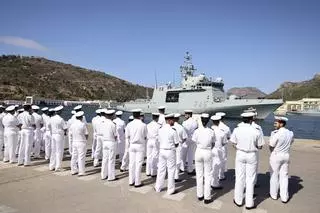 Cartagena recibe al buque Furor tras una misión de casi cinco meses en el golfo de Guinea