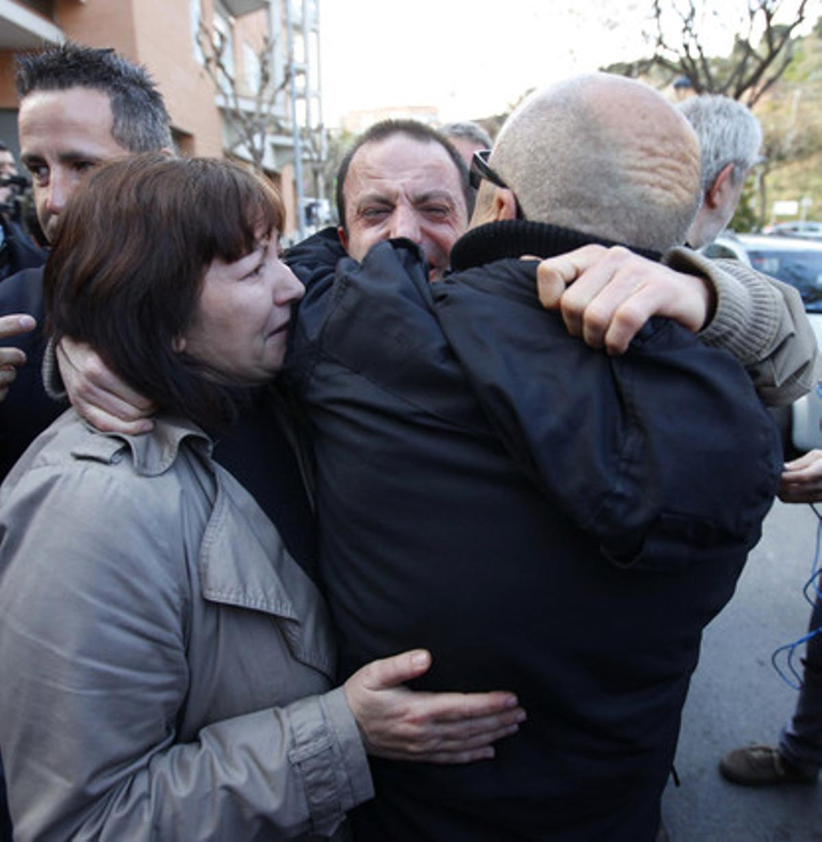 Óscar Sanchez, el rentacotxes empresonat a Nàpols per un error policial i judicial, torna al seu poble.