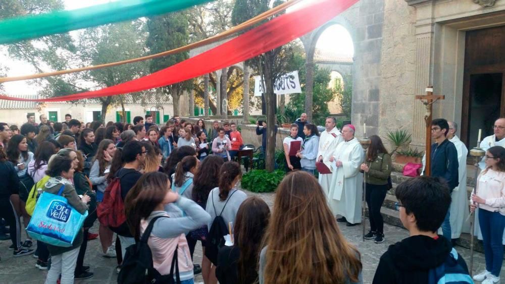 Cura acoge un encuentro de jóvenes cristianos de Mallorca