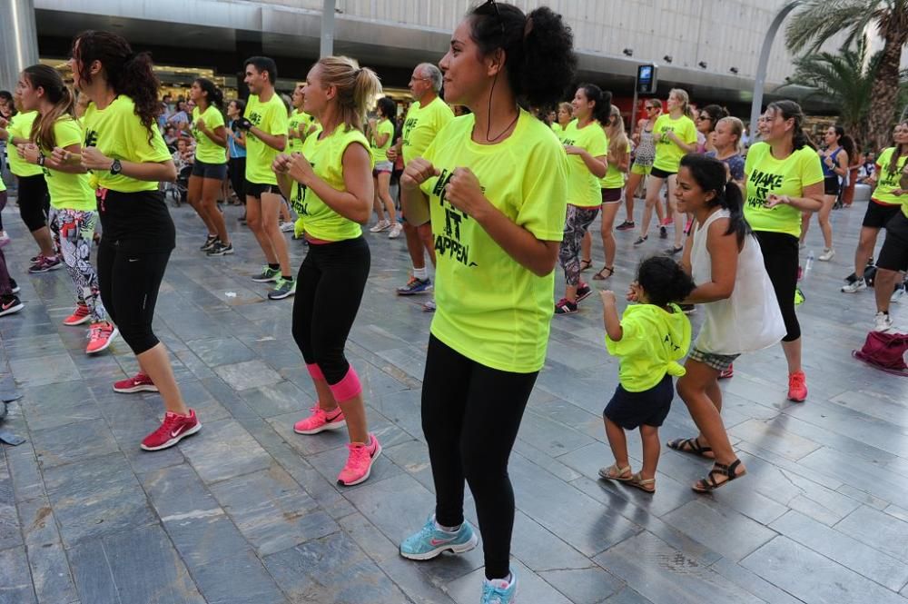 Zumba en la Avenida Libertad