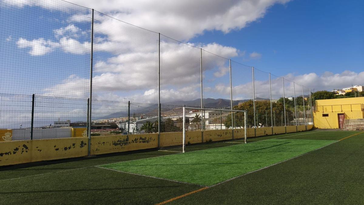 Campo de fútbol de Las Torres.