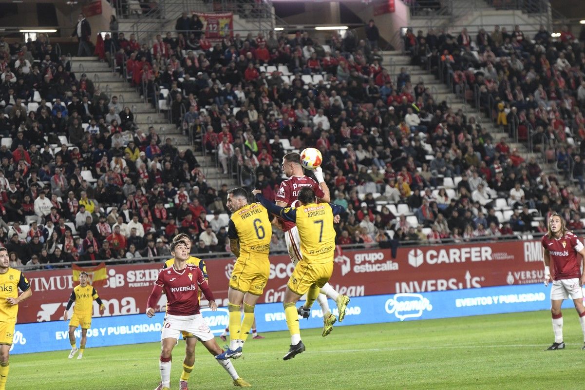 Revive la victoria del Real Murcia frente al Alcorcón, en imágenes
