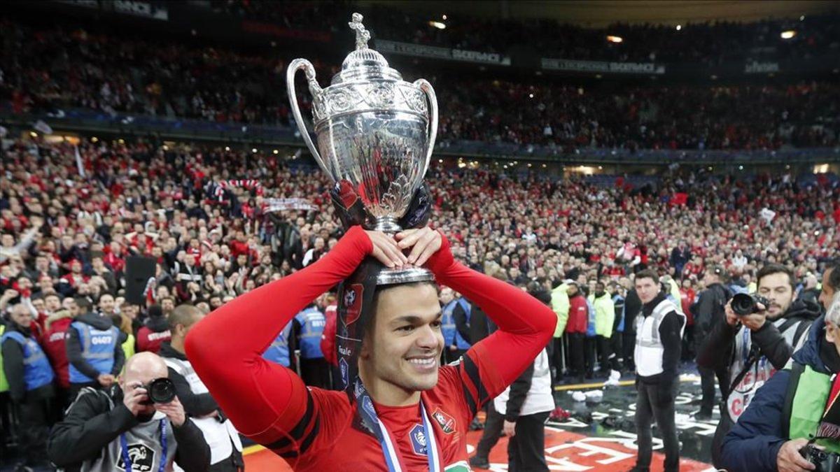 Hatem Ben Arfa, actualmente sin equipo, interesa a varios equipos de LaLiga