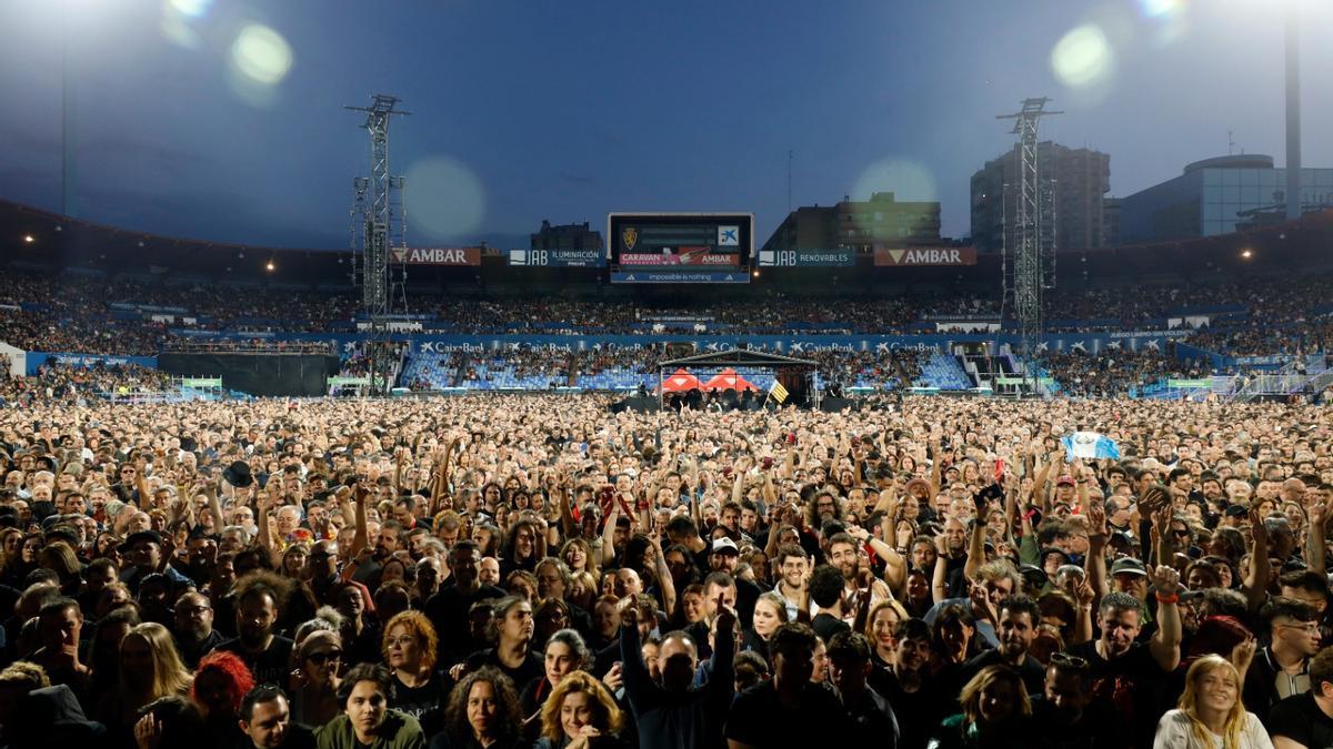 Imagen del último concierto celebrado en La Romareda, el pasado 6 de julio con Bunbury sobre el escenario.