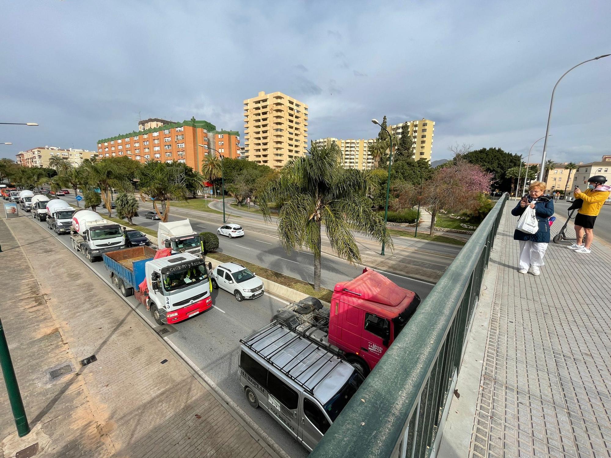 Protesta de los camioneros por el Centro de Málaga