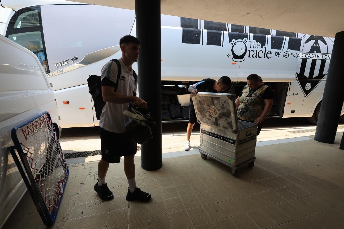Galería | El Castellón, rumbo a Olot para la pretemporada 2025/2026