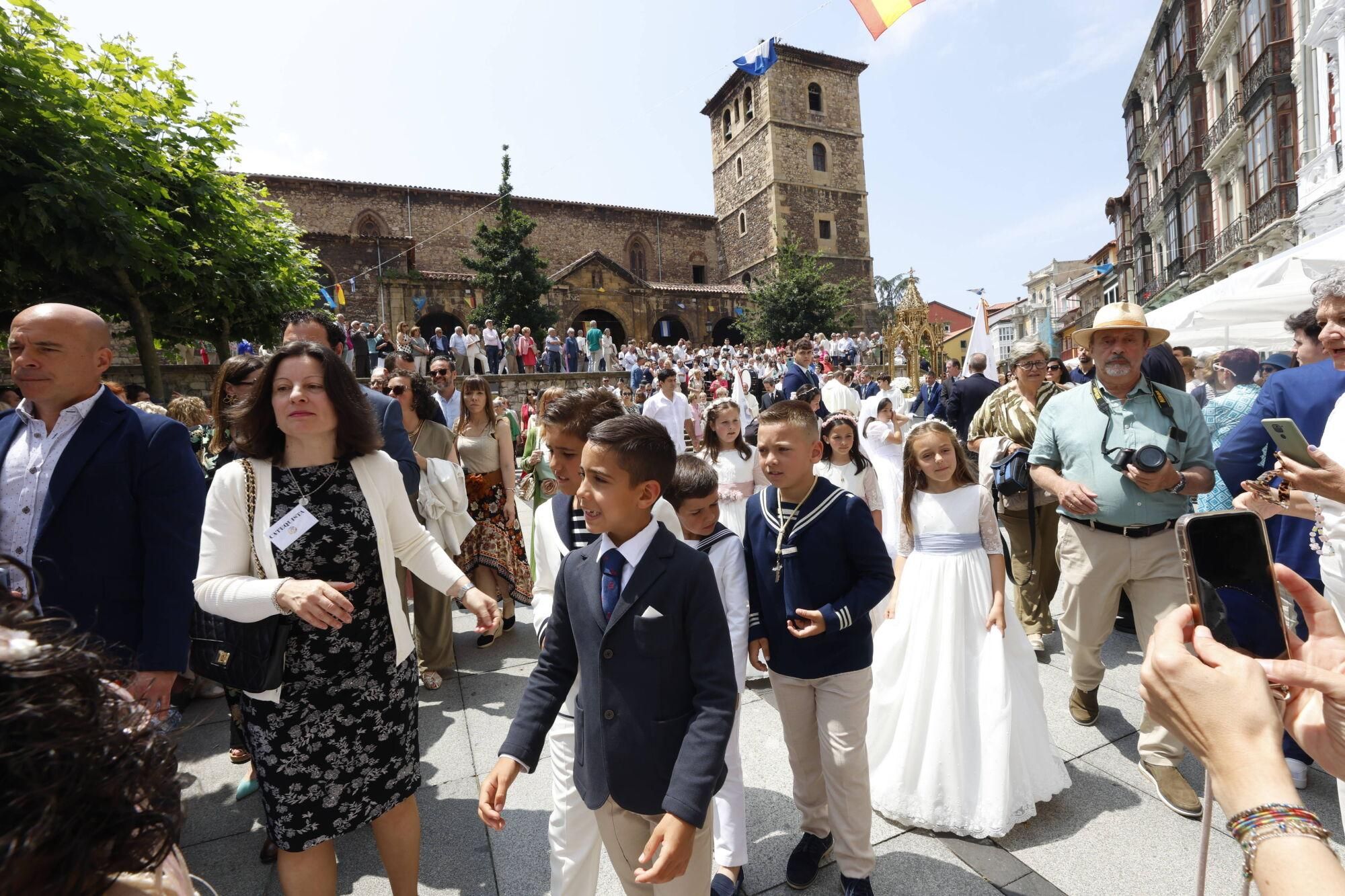 En imágenes: Así fue la celebración del Corpus Christi en Avilés